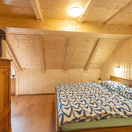 4 Bedroom In