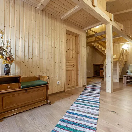 4 Bedroom In * Begovo Razdolje